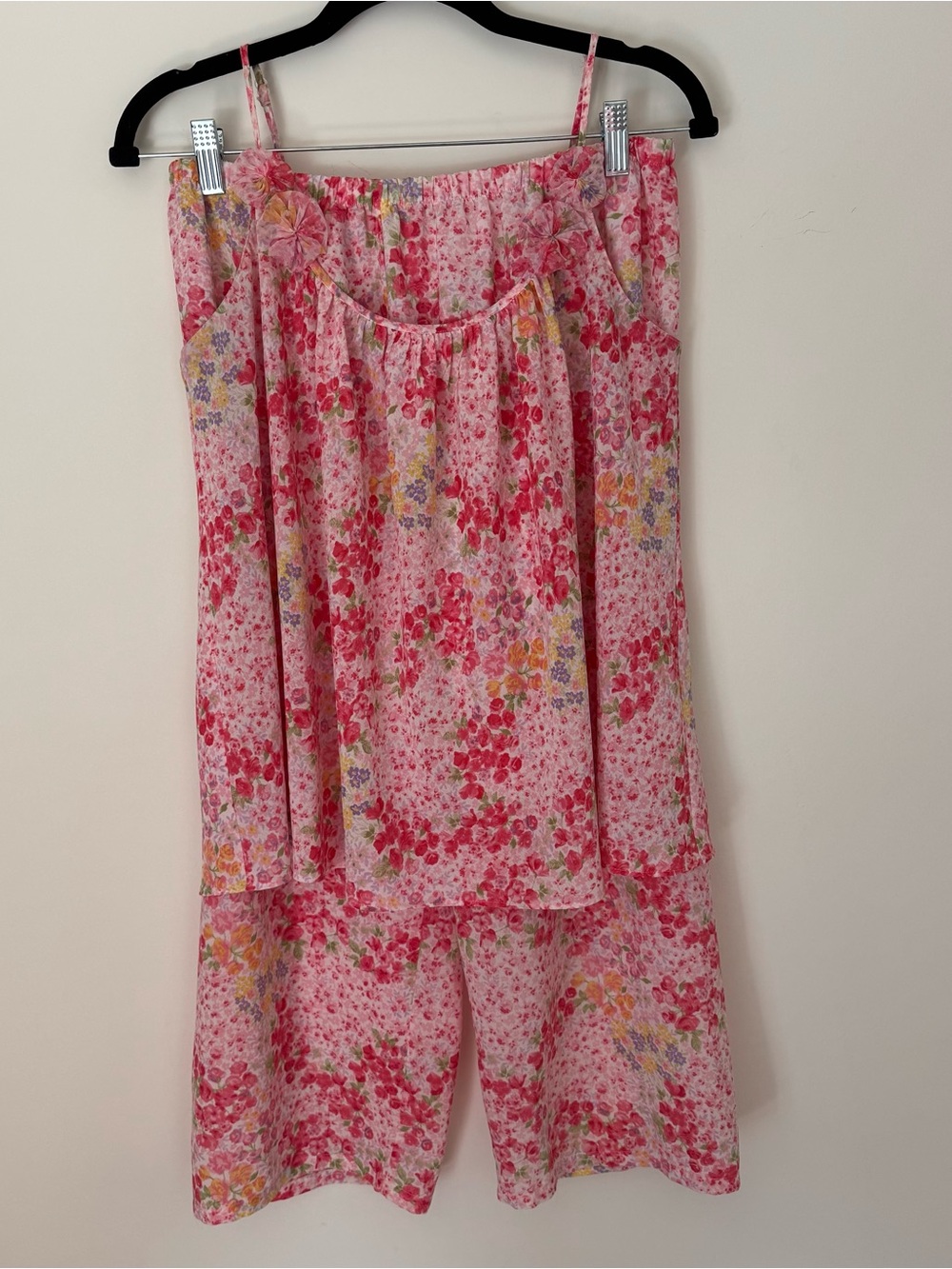 oscar de la renta pink floral pajama set - Picture 3 of 4